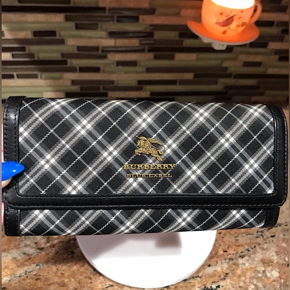 BURBERRY Blue Label Signature Nova Check Long Wallet 🔥😍🖤 - Picture 7 of 16